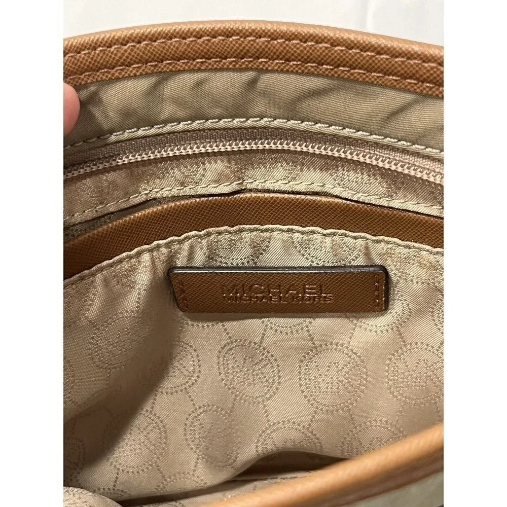 Michael Kors crossbody